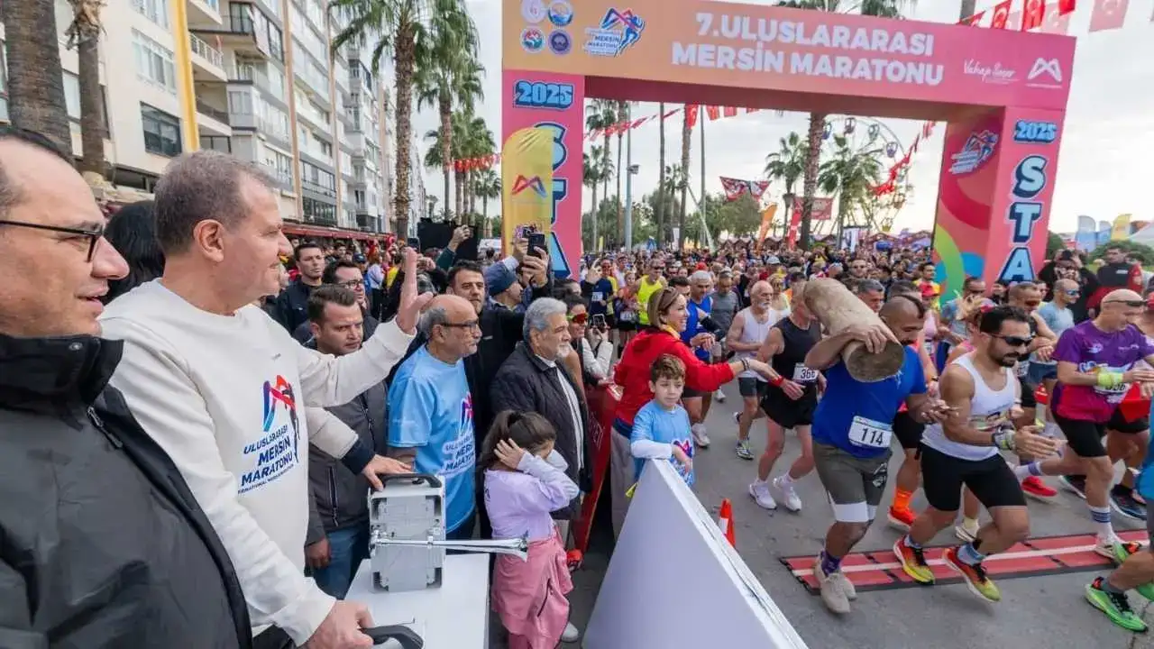 Mersin’de Kültürlerarası Spor Şöleni: Nefes Kesen Maraton Başladı! 5